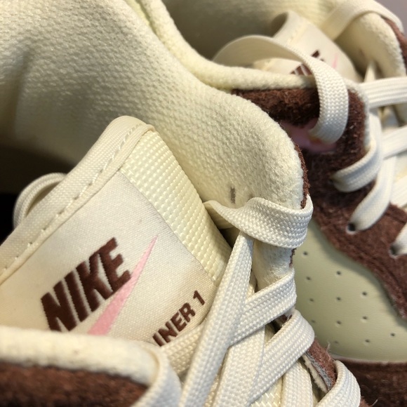 Nike Air Trainer 1 Dark Pony /Med Soft Pink Women’s Size 11 Men 9.5 New - Picture 2 of 13